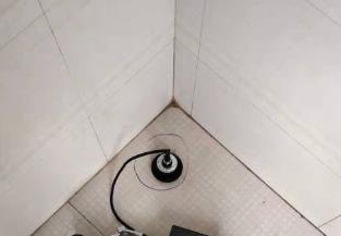 江宁卫生间漏水维修之 loft 夹层储藏室毗邻暗管渗水哪家好，推荐诚匠小爱修缮